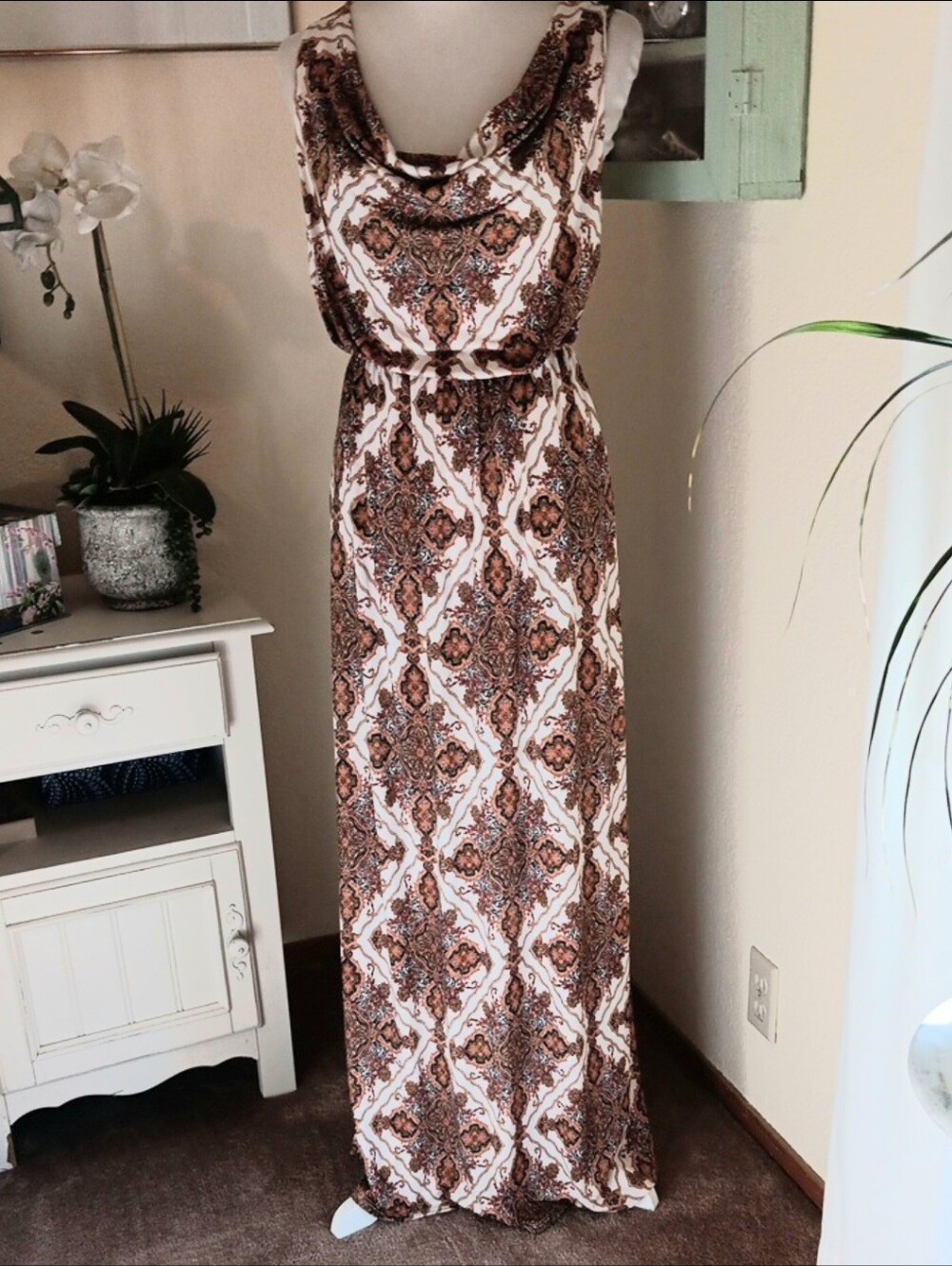 Banabee Sleeveless Brown Patterned Maxi Dress - Elegant Women's Summer Dress